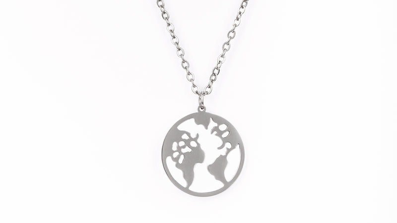 Globe Necklace "Wanderlust"