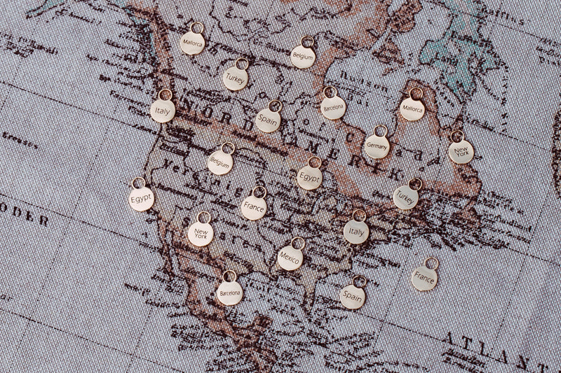 GOLD 40 x Engraved Travel Charm - Traveller Charms