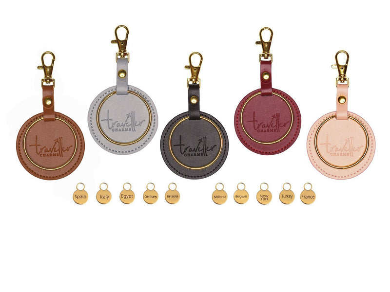 Keychain + 1 charm (Gold) - Traveller Charms